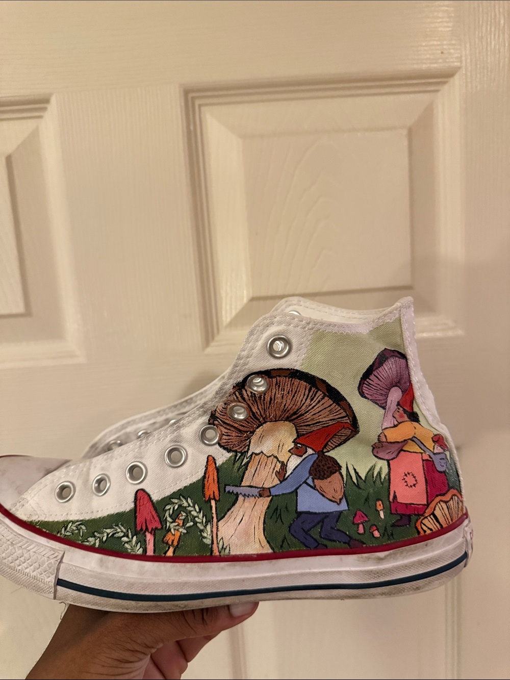 Converse winnie pooh White High-Top Sneakers fun whimsical Disney playful sassy - Picture 6 of 7